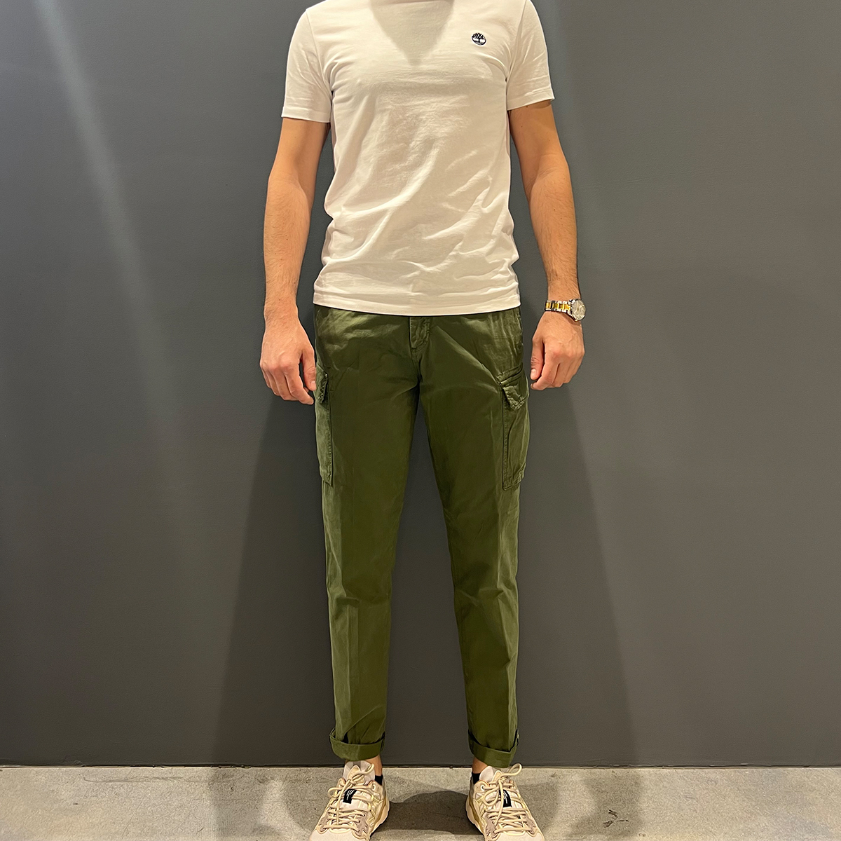 Clarks Pantaloni Gary Utility Cargo Over Army Green - 3 Clarks Pantaloni Gary Utility Cargo Over Army Green - 3