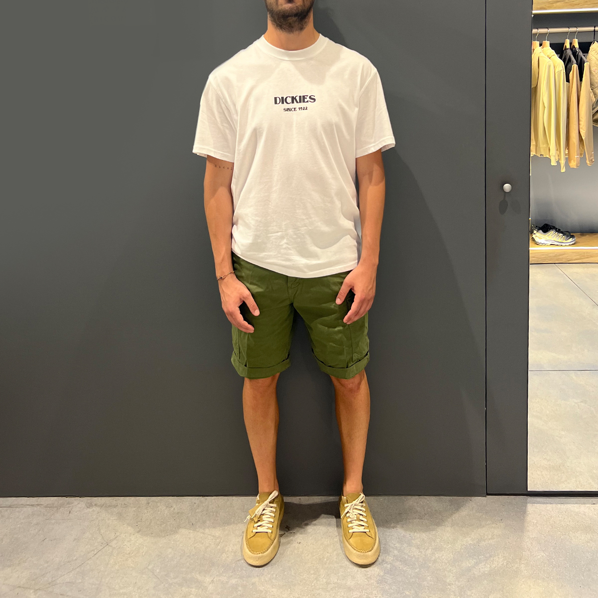 Clark Bermuda Ryan Utility Cargo Army Green - 3 Clark Bermuda Ryan Utility Cargo Army Green - 3