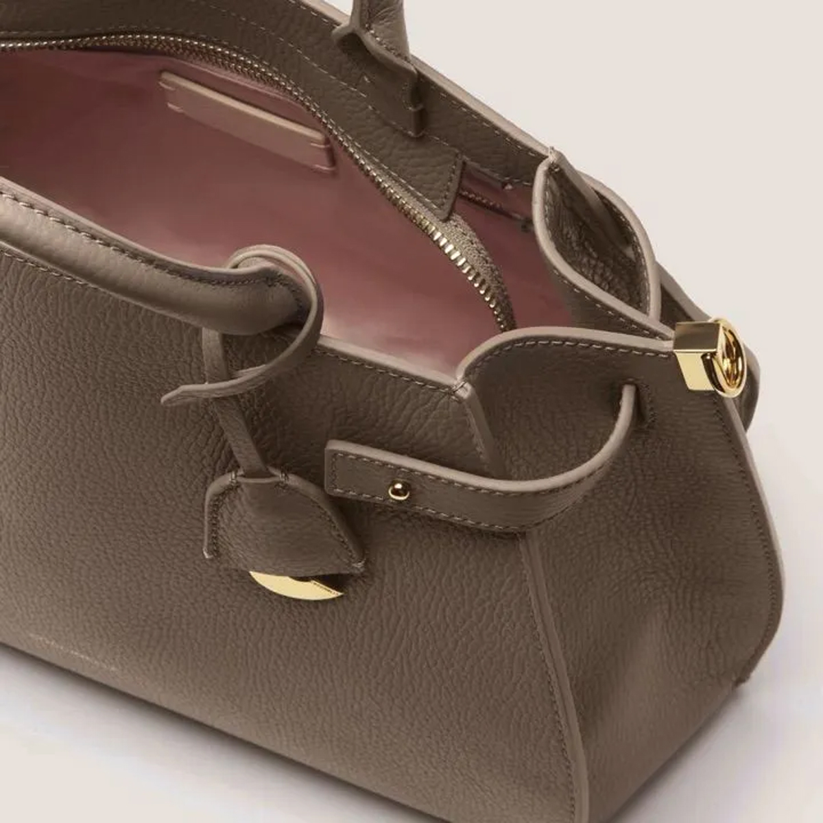 Coccinelle Borsa a mano Kliche Medium Warm Taupe - 4 Coccinelle Borsa a mano Kliche Medium Warm Taupe - 4