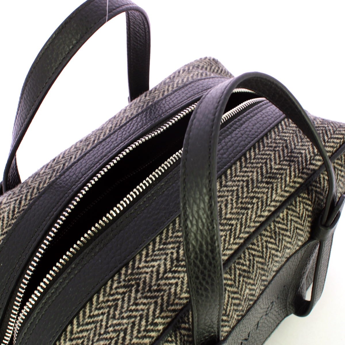 Iuntoo Bauletto Piccolo Spigato Nero - 5 Iuntoo Bauletto Piccolo Spigato Nero - 5