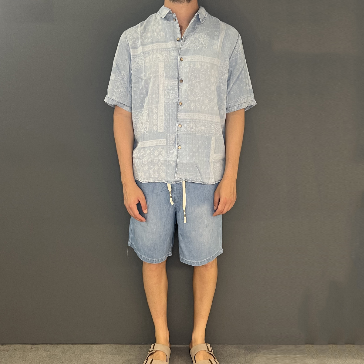 Tooco Bermuda Chambray Light Denim - 2