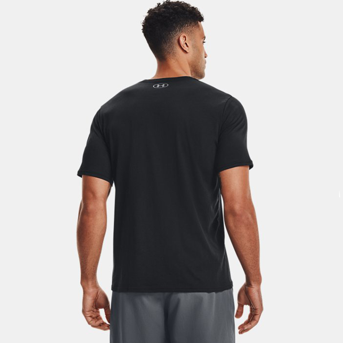 UNDE T-Shirt UA Left Chest Logo Black Black - 4 UNDE T-Shirt UA Left Chest Logo Black Black - 4
